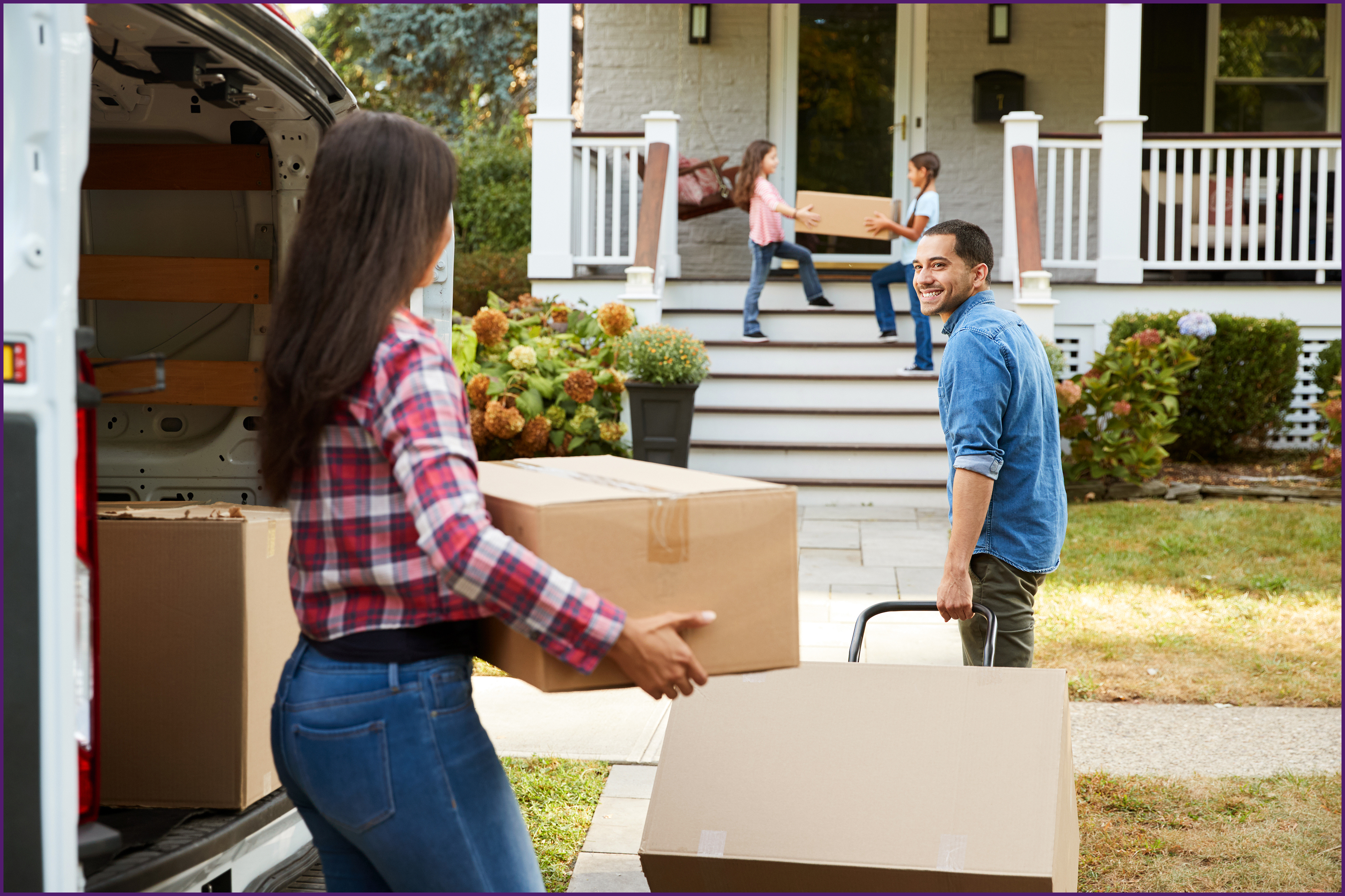 new-homeowner-2-ol image of a family moving into a new home